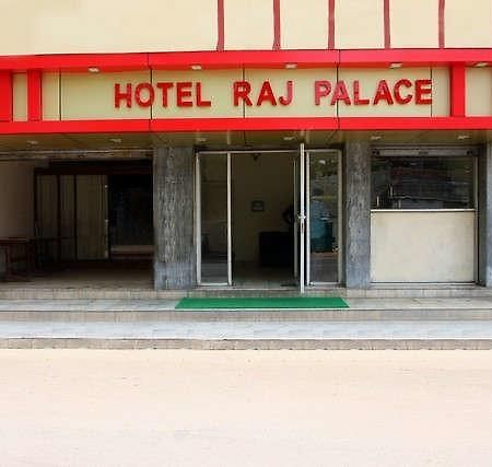 Raj Palace Hotell Orchha Exteriör bild